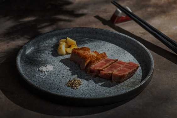 $ 2,400 set meal
